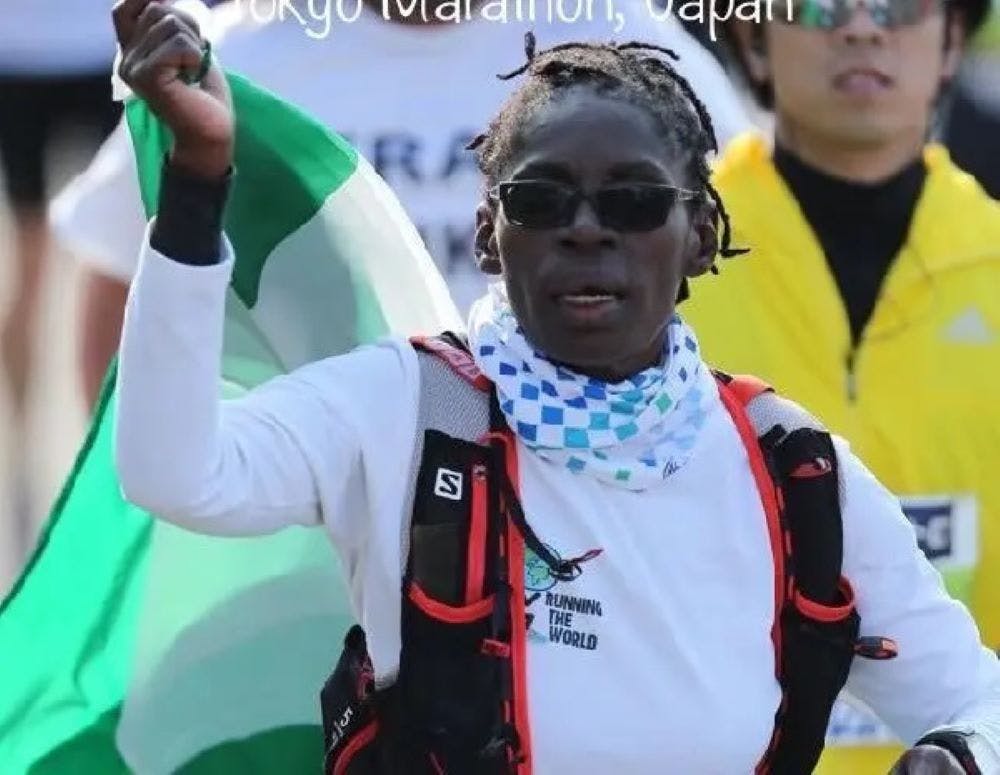 Η μοναδική ιστορία της Adedayo Akinbode που στα 47 της χρόνια το τρέξιμο της άλλαξε τη ζωή runbeat.gr